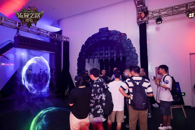 腾讯又一重磅新游定档9月：中国玩家就该尽早“上桌”(图3)