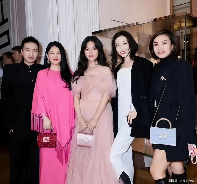 拔出萝卜带出泥！李湘全网被禁关王诗龄身份遭质疑前夫已被抓(图4)